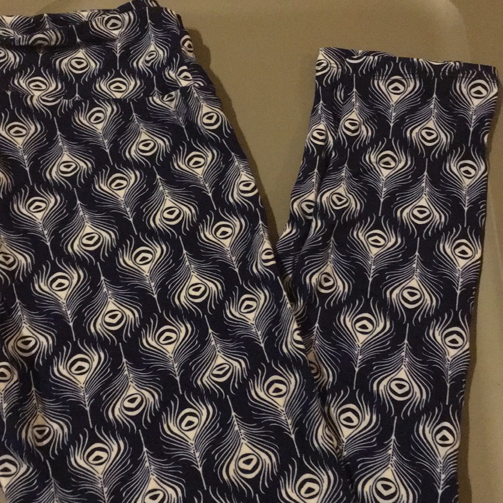 OS Lularoe peacock feather leggings